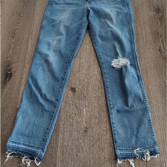 Lucky Brand Charlotte Rail Distressed Ankle Jeans  Size 6/28 - Picture 3 of 7